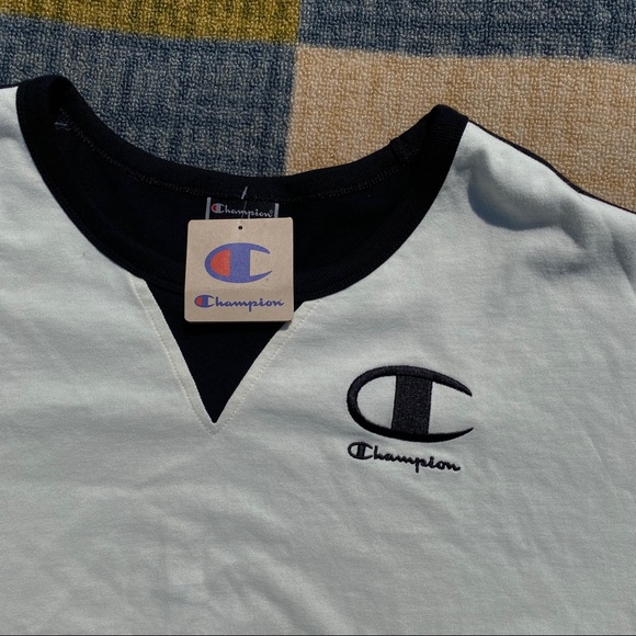 Champion Women’s Long Sleeve Crop Top- White&Black - Picture 6 of 6